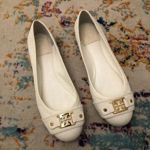 Tory Burch White And Gold Flats Size 7.5
